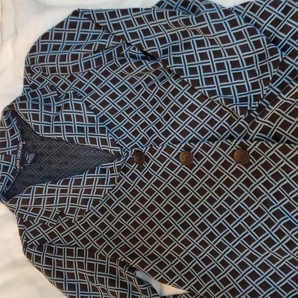 Nina Leonard suit jacket